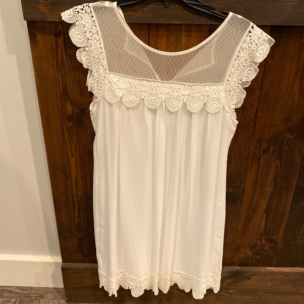 Lace chiffon white dress